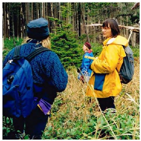 Dune specialist Dr. Kathy Dunster (right) visited Savary in 2000 to
write a report about the sand-dune ecosystems on the Island.  The subsequent
Dunster Report was very effective in raising people's awareness of Savary&rsquo;s rare ecology.