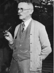 Sherman and pipe
(Source: The Homeroom, Gary Sim)
